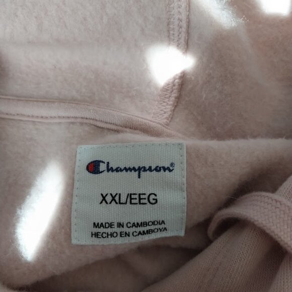 Champion Pink Sweater - Picture 11 of 12